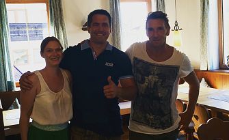 Mark Keller mit Familie Hagmann